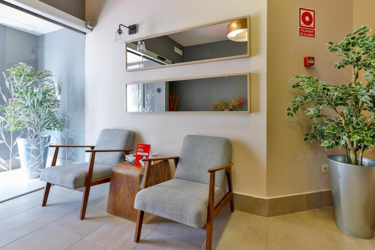 Hostal La Chata by Vivere Stays - Housity