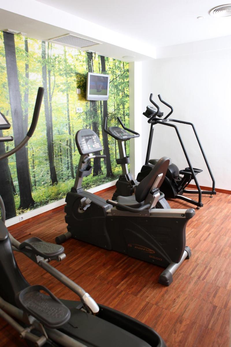 Gimnasio o instalaciones de fitness de Hotel Esplendido