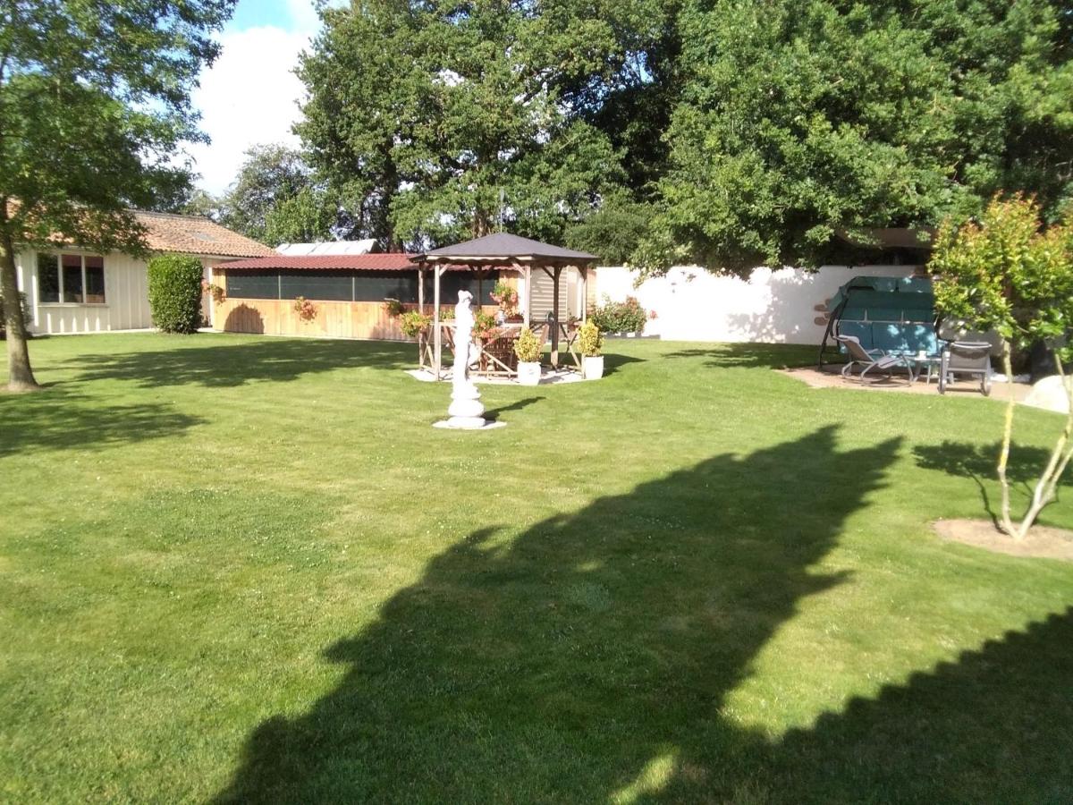 Chez Michel et Josette - Housity