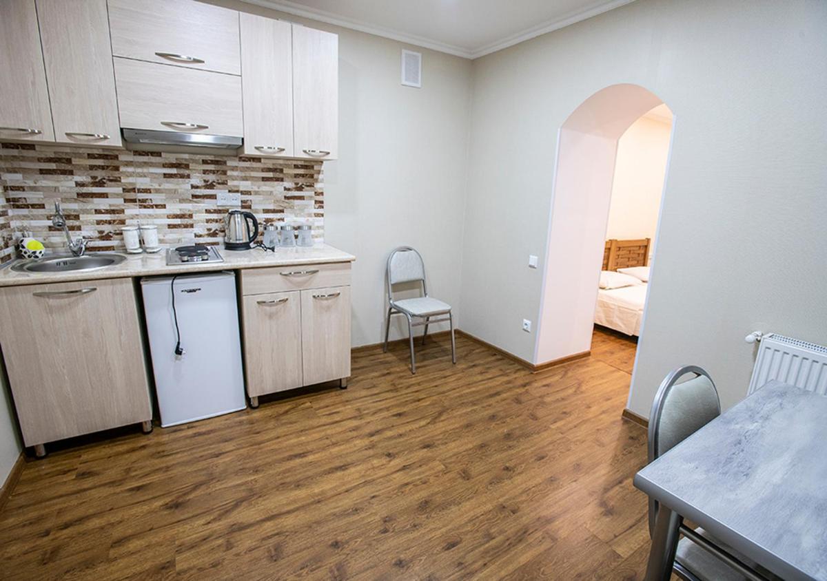 Dada - Cozy apartment in the center of Tbilisi - Housity