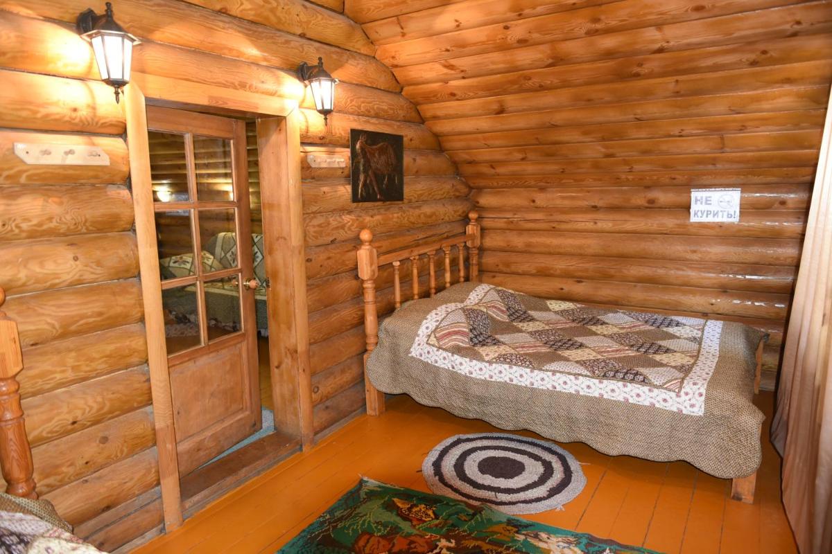 Hotel Sokol - Housity