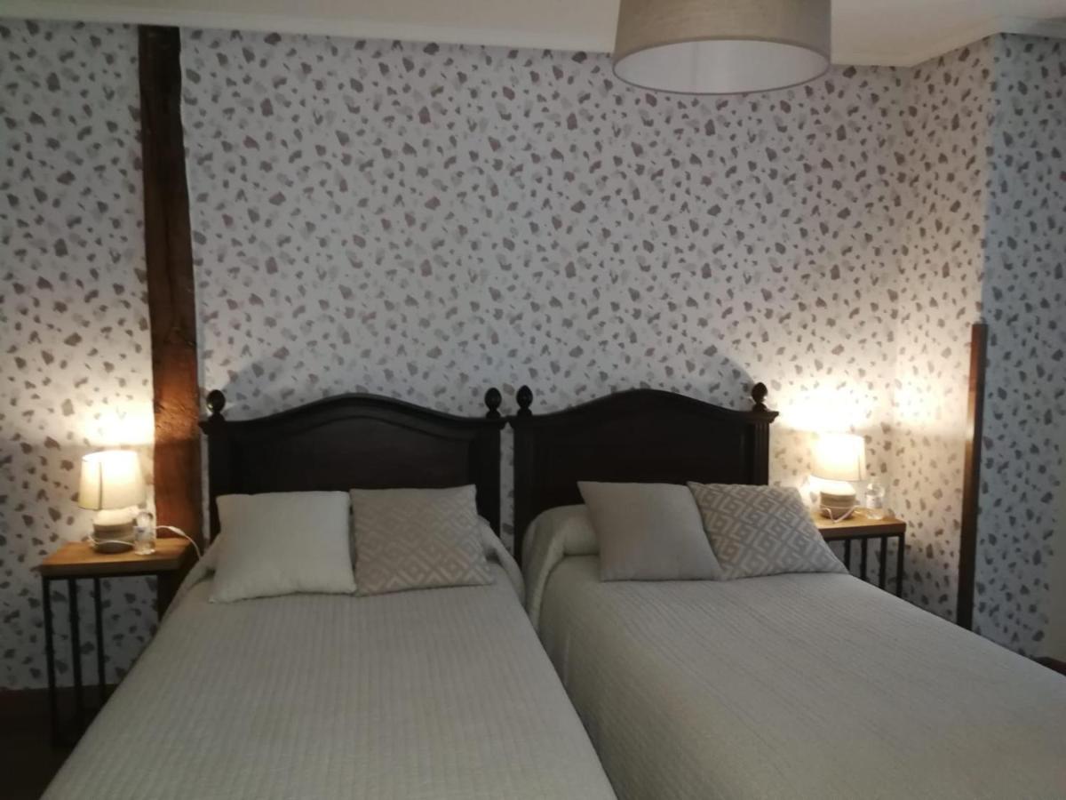 Hostal El Resbalon - Housity