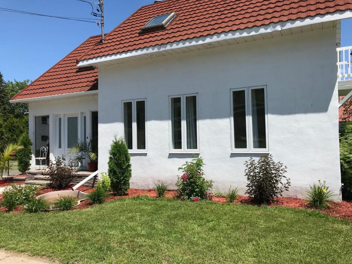 La Maison du Village - Housity