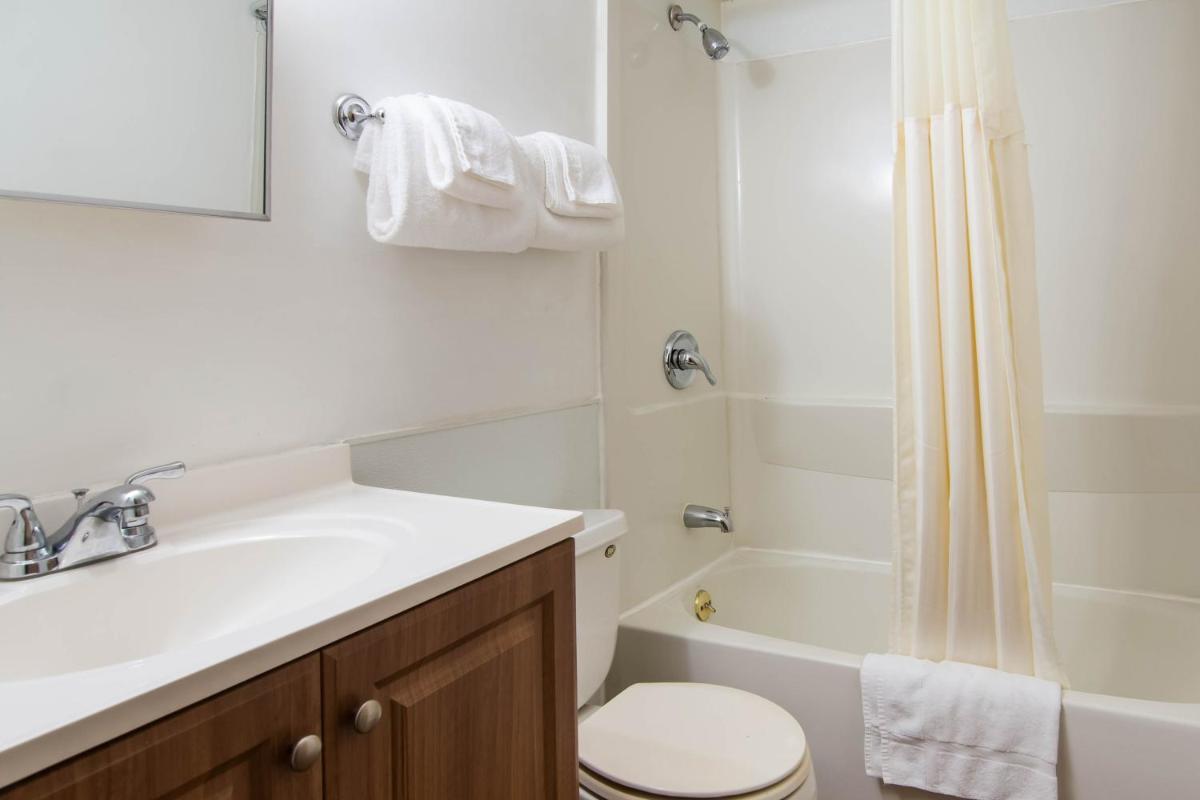 Knights Inn Amsterdam - Housity