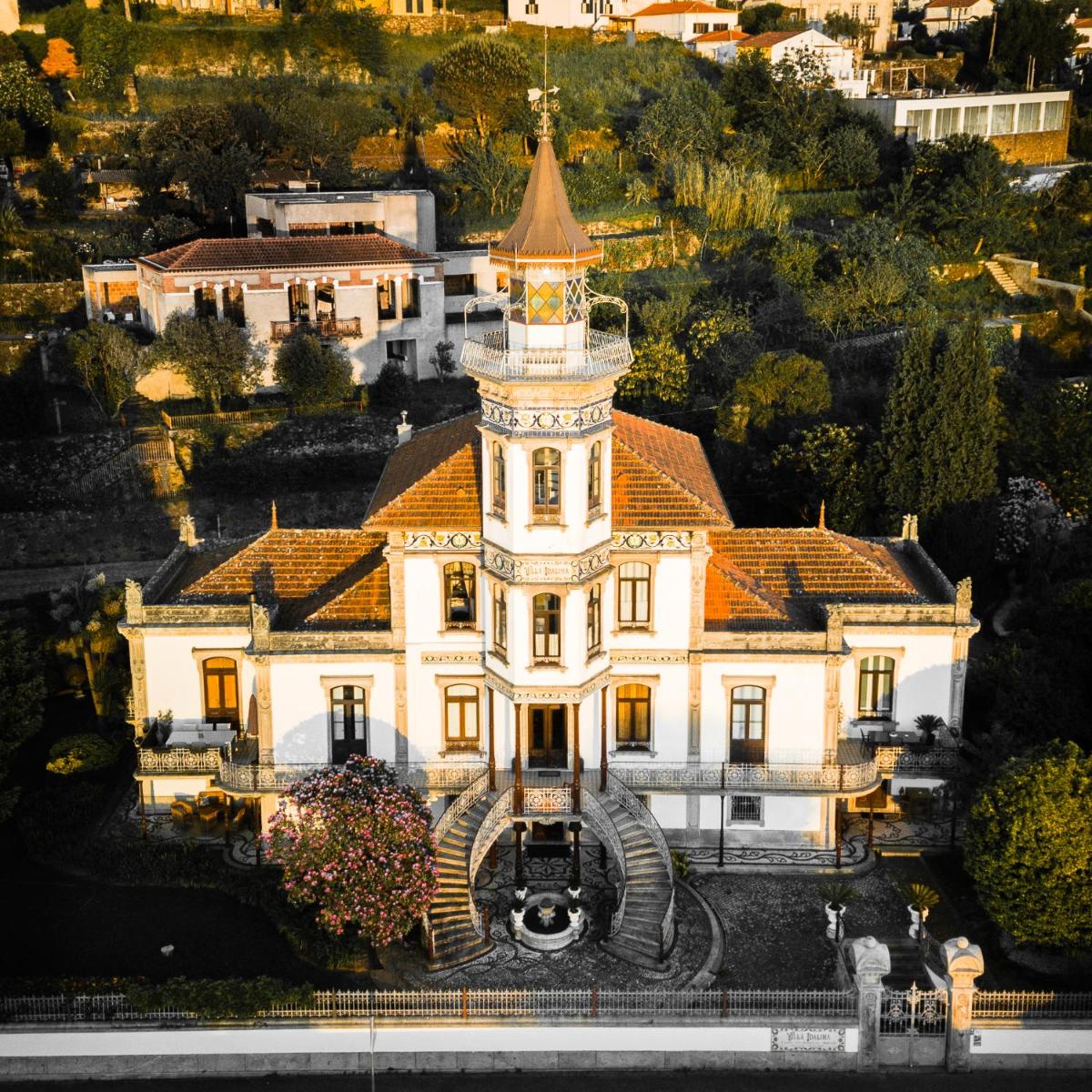 Palacete Villa Idalina - Housity