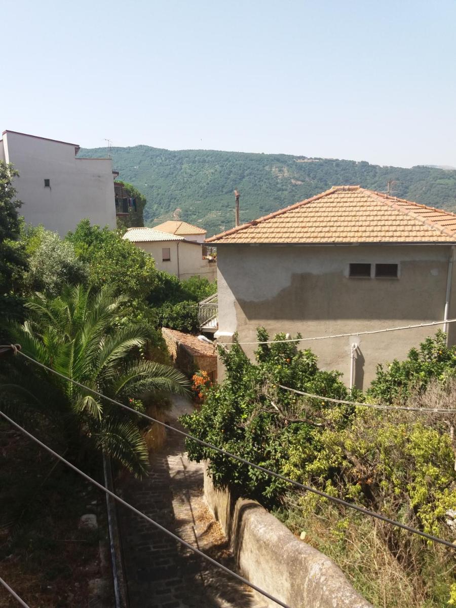 Monolocale in via San Sebastiano Ficarra - Housity