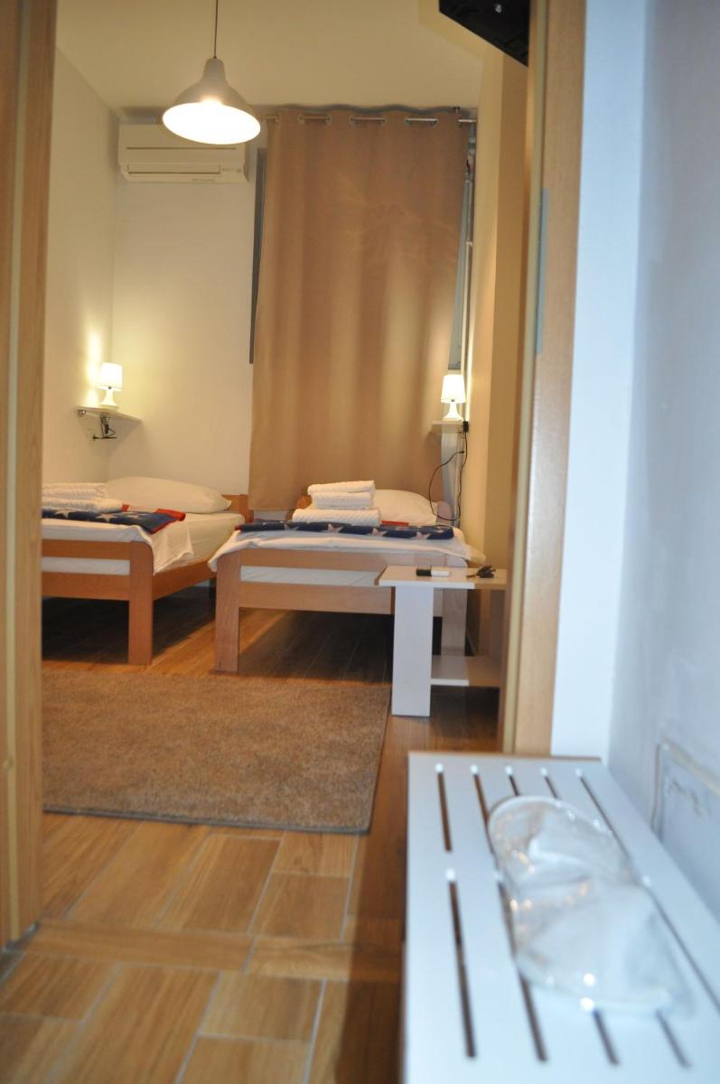 Guesthouse Bakarac - Housity