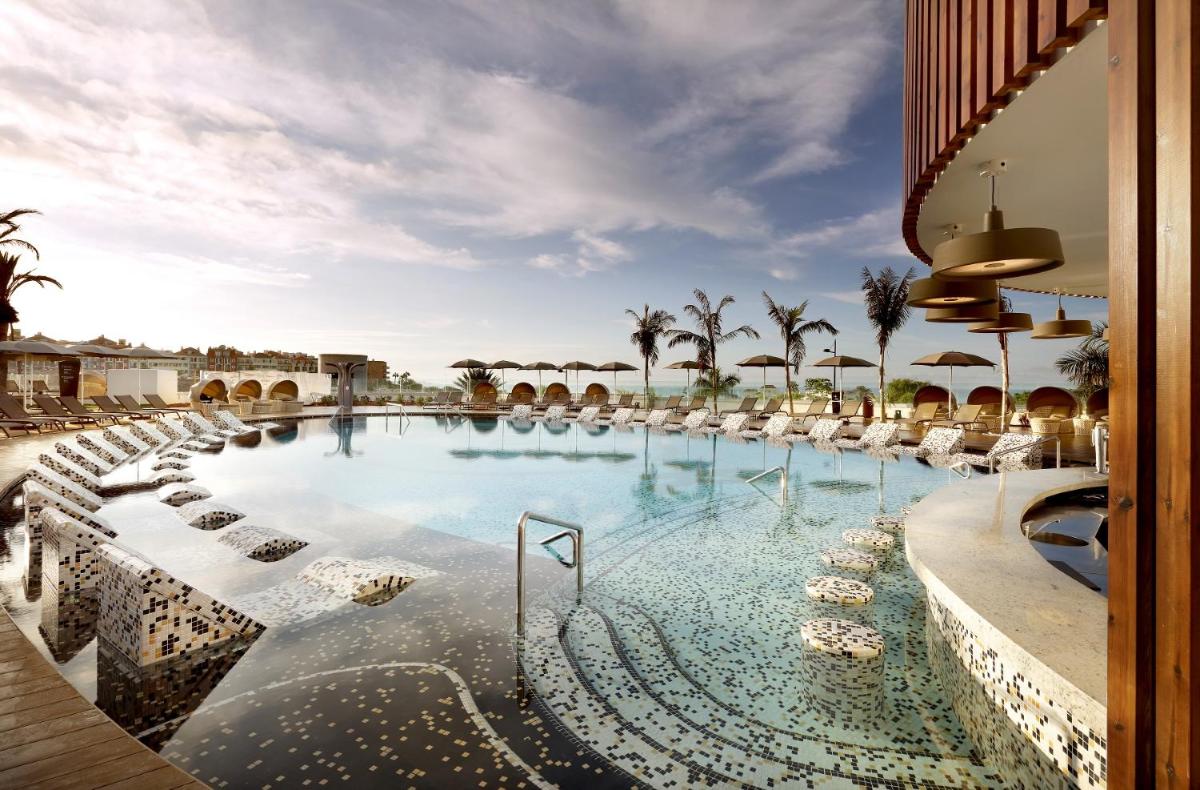 Piscina en o cerca de Hard Rock Hotel Tenerife
