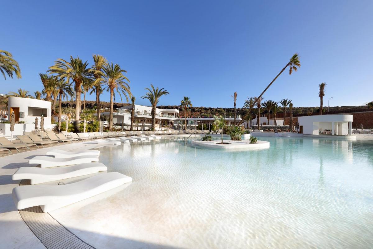 Piscina en o cerca de Hard Rock Hotel Tenerife