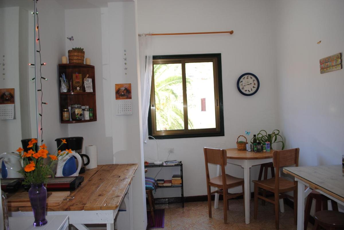 Hostal Casa Amaya - Housity