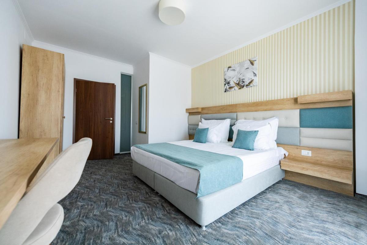 Hotel Manor - Hizvo