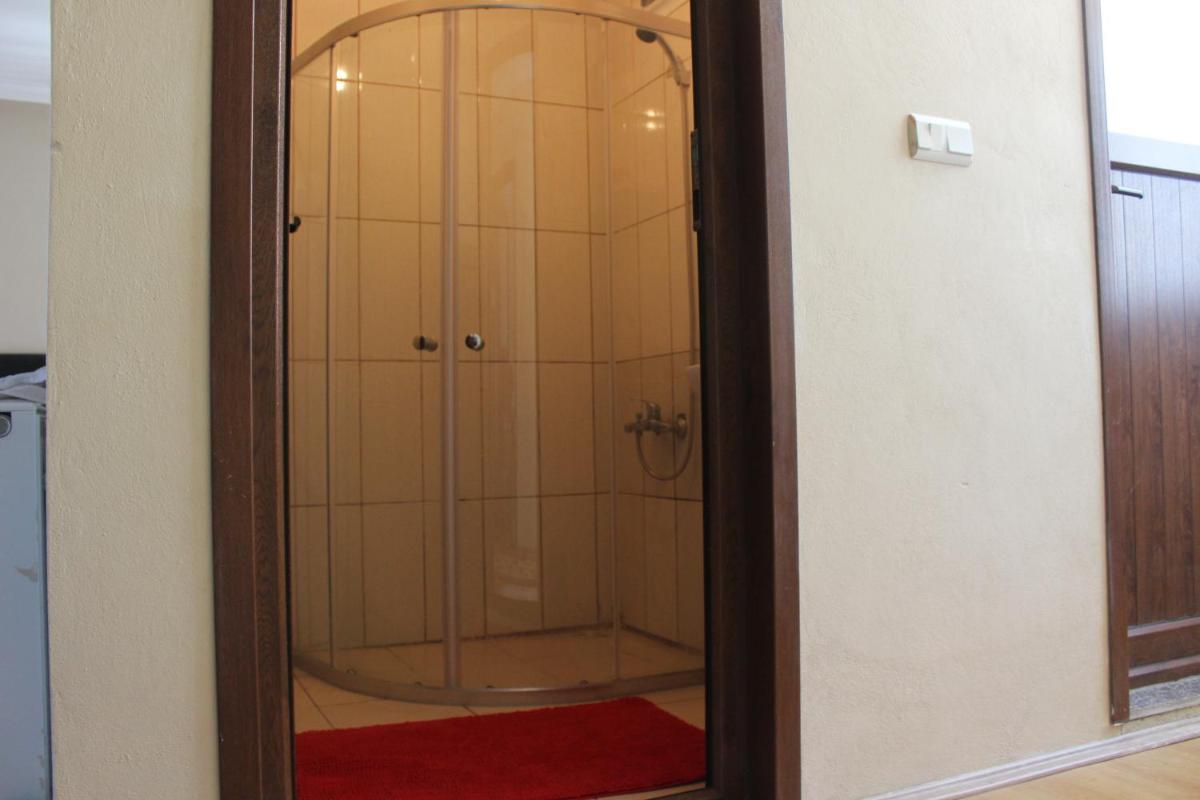 Berat House - Housity