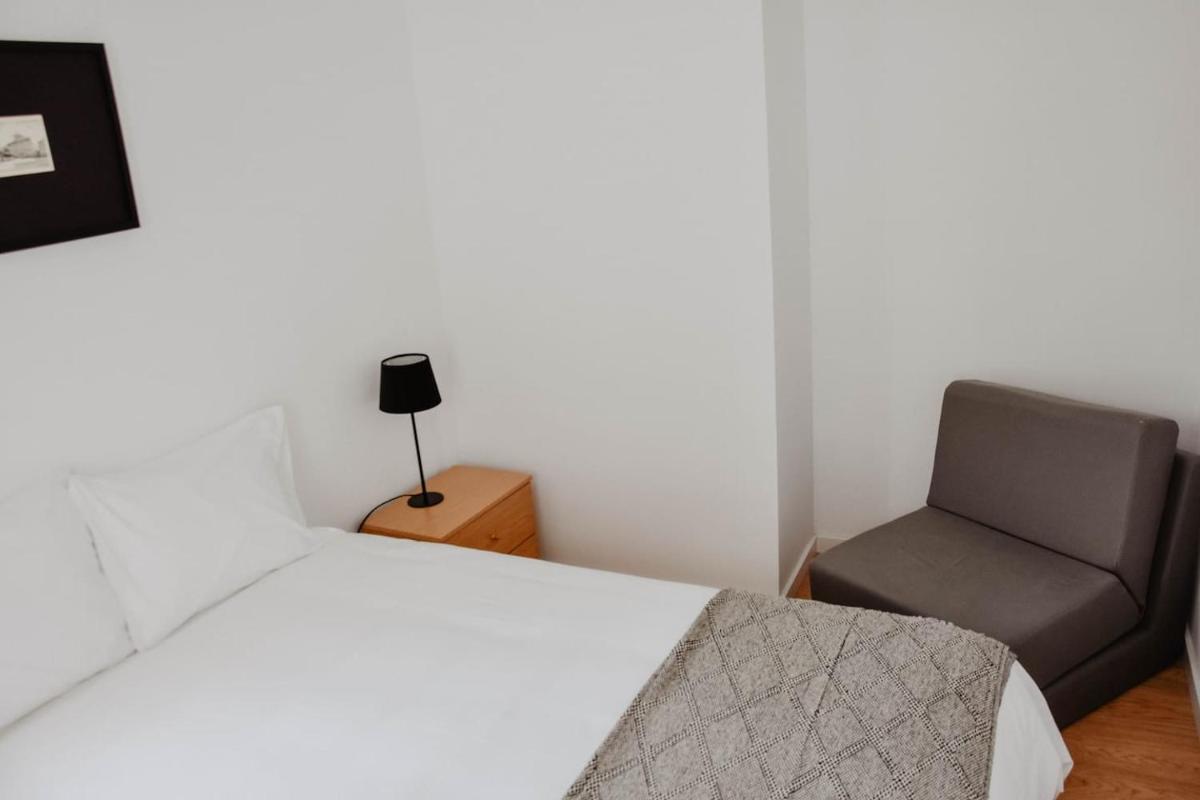 Apartamento acolhedor e elegante em prédio típico - Self check in - Housity