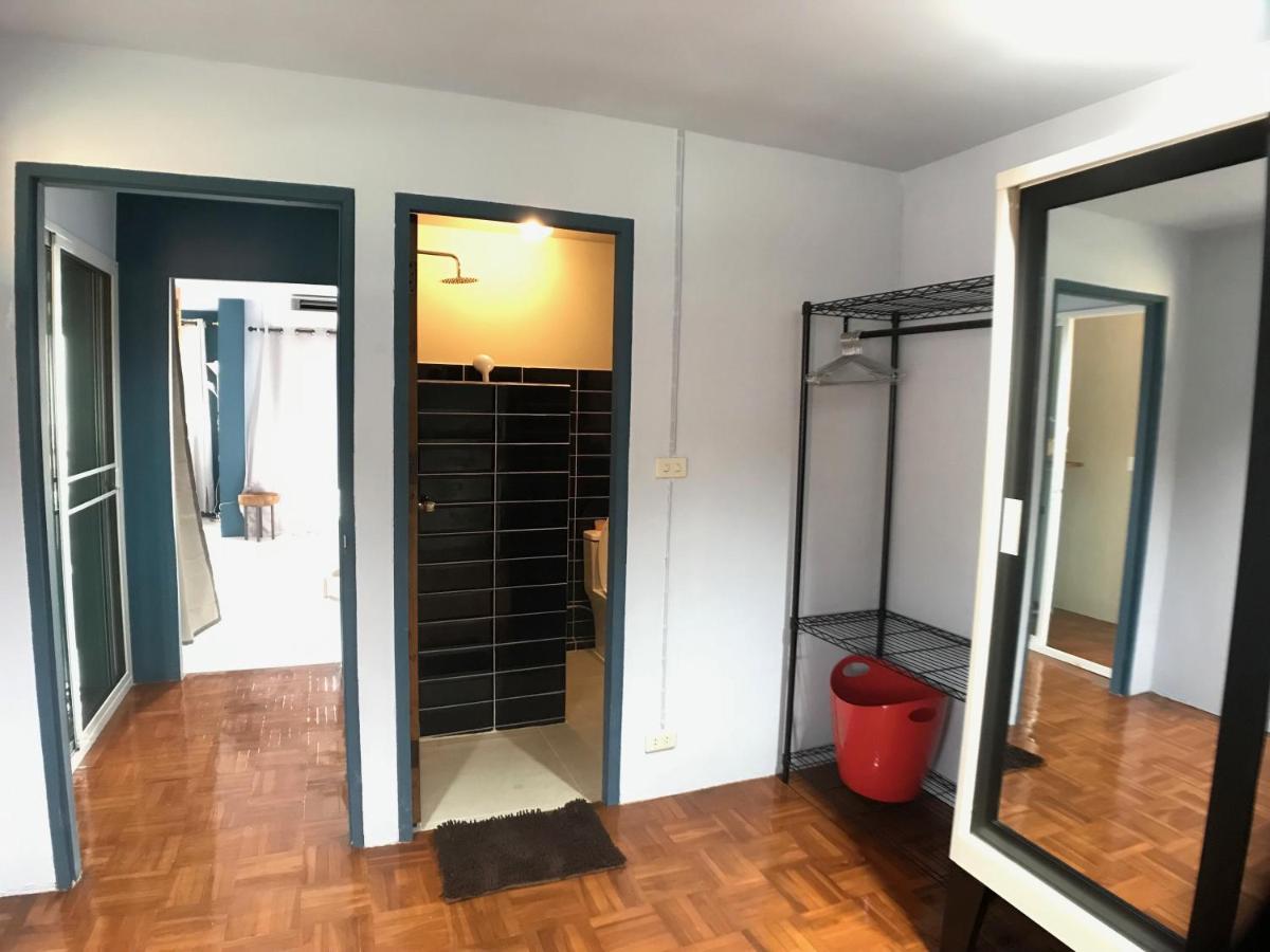 8th House @ center of Chiangmai old town - Housity