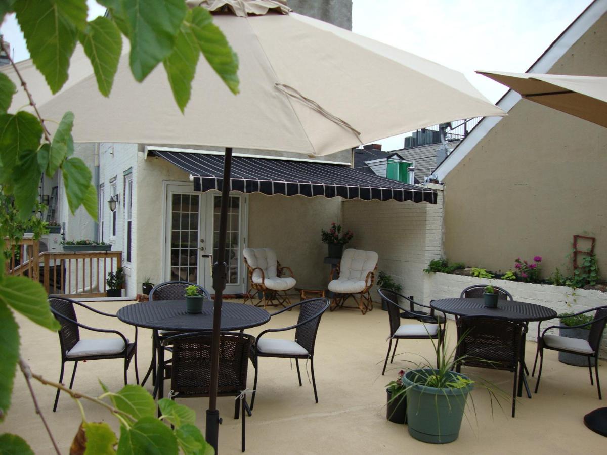 BlancNoir - Housity
