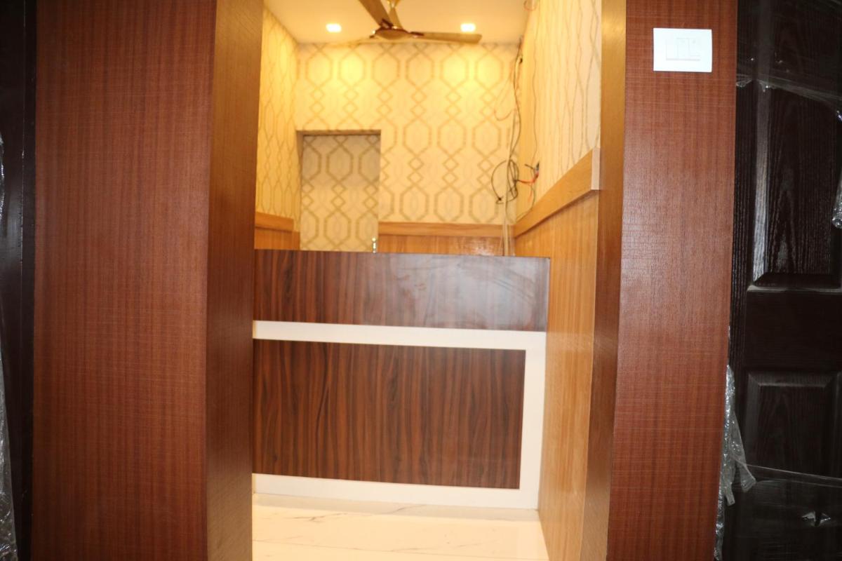 LAKSHMI TOURIST HOME - Housity