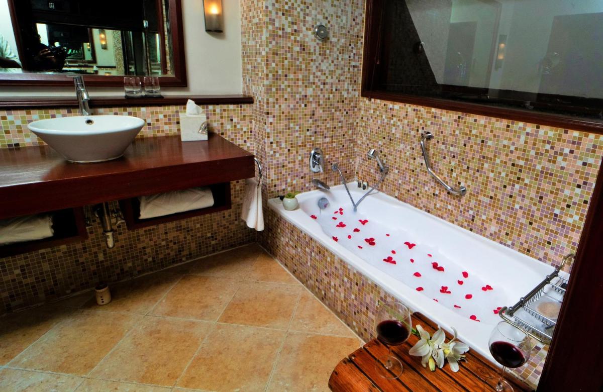 Taj Green Cove Resort and Spa Kovalam - Housity