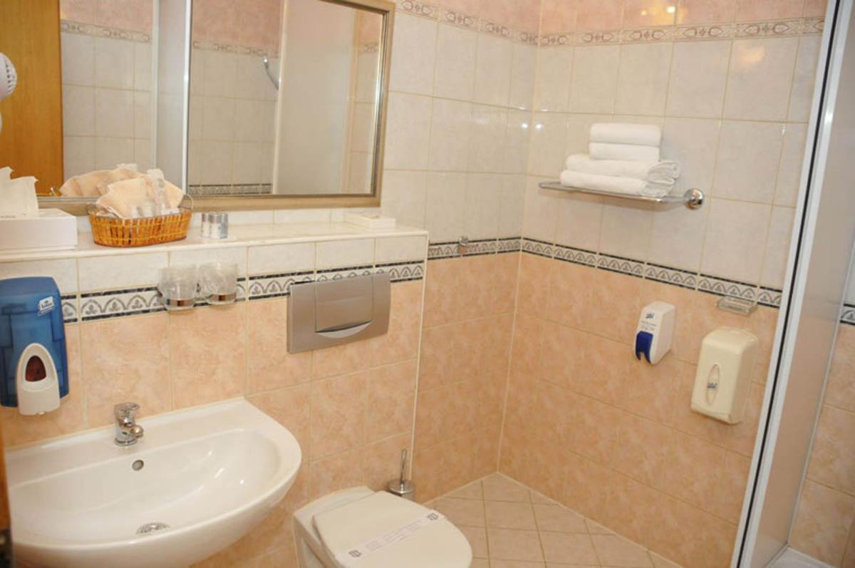 Hotel Galerija - Housity