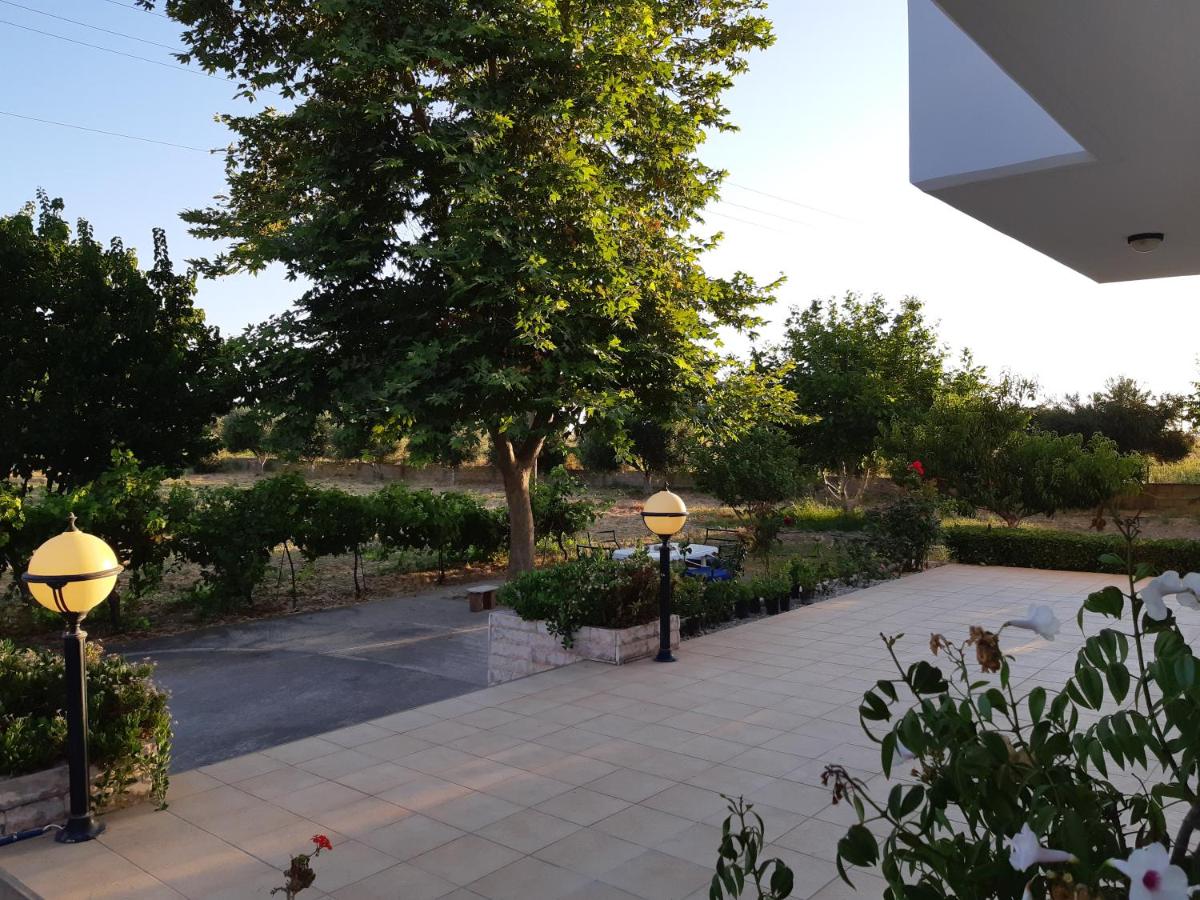 Swan House Panoramic View - Near the sea - Housity