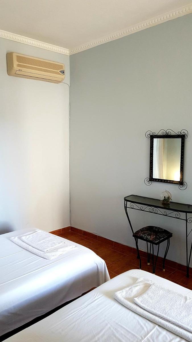 Sea Side - Housity