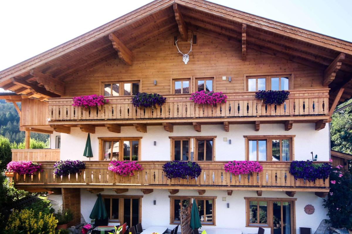 Haus Berge Appartements - Housity