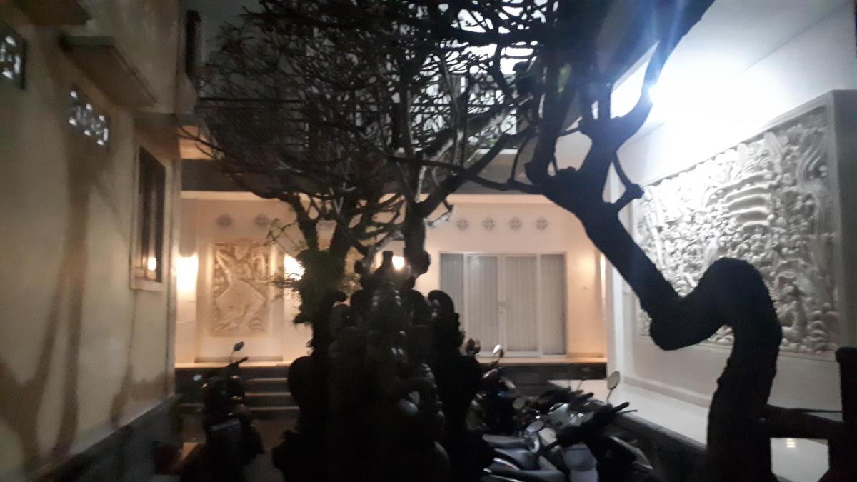 Adijaya homestay - Housity