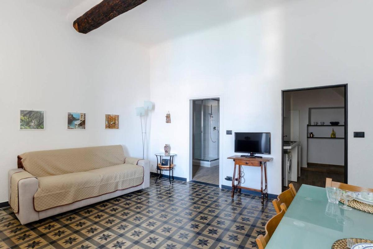 JOIVY Charm 1 Bed Apt Overlooking Port of Camogli - Housity