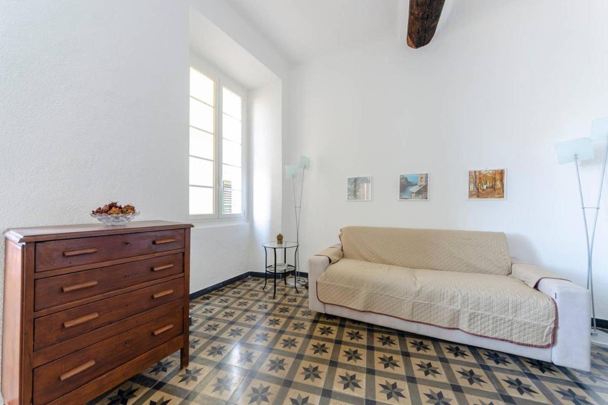 JOIVY Charm 1 Bed Apt Overlooking Port of Camogli - Housity