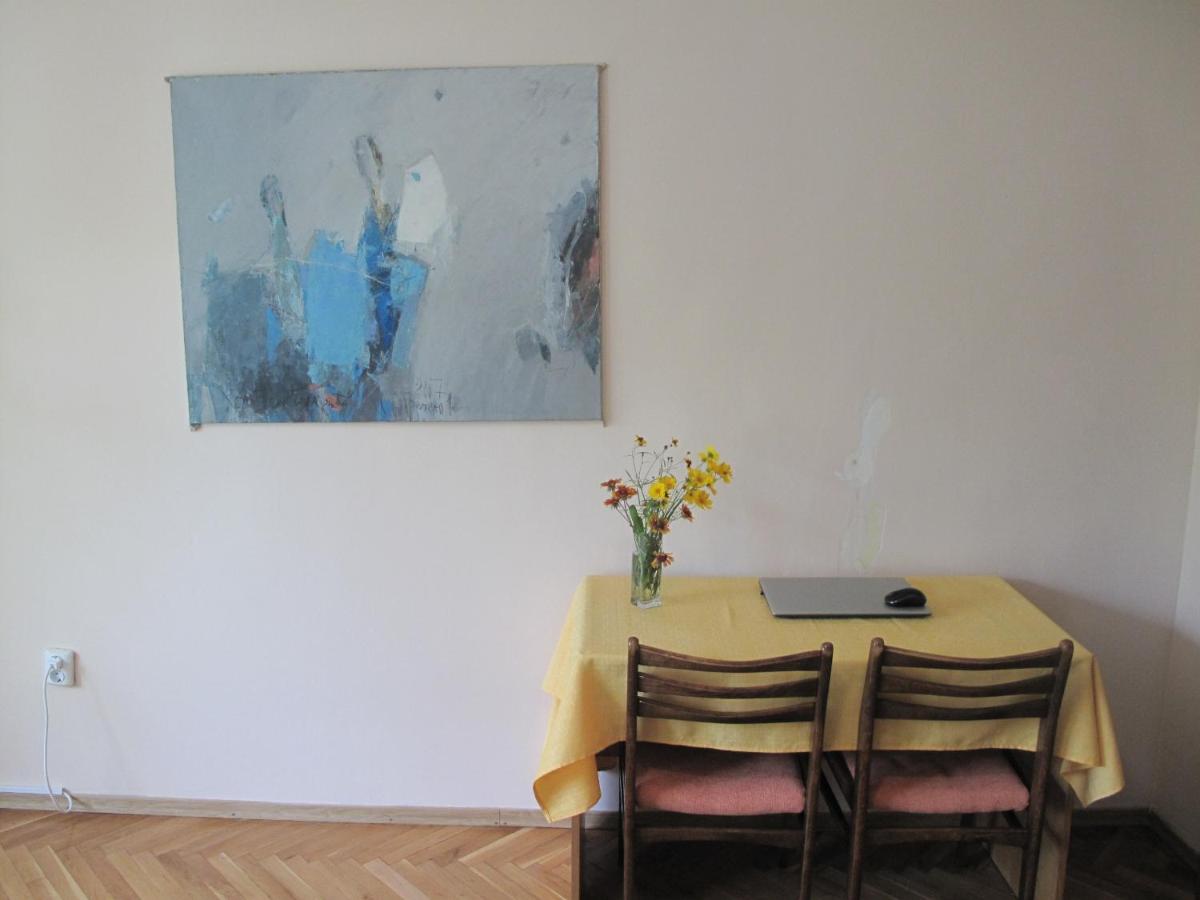 Art and Sea Apartment - Housity