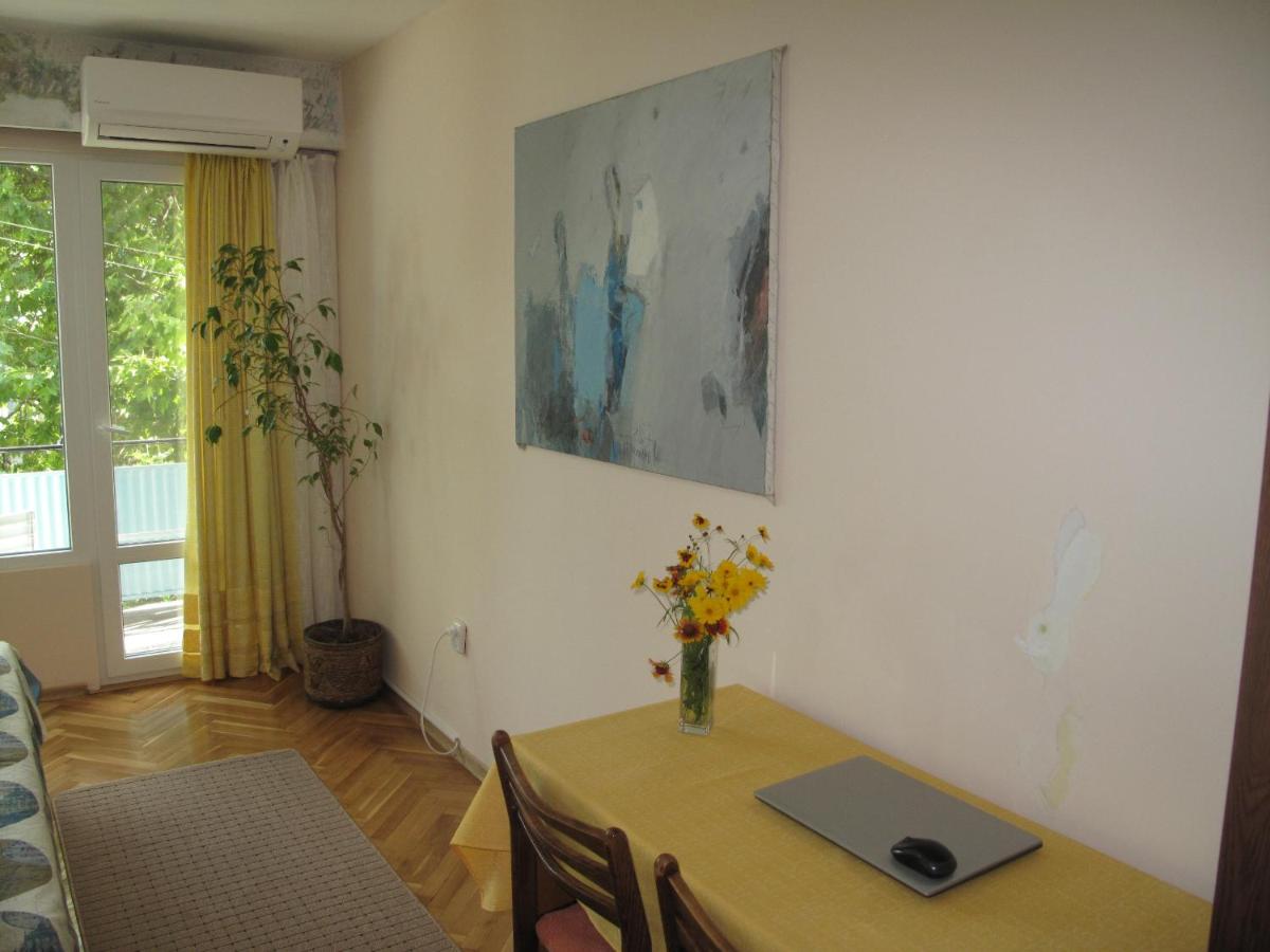 Art and Sea Apartment - Housity