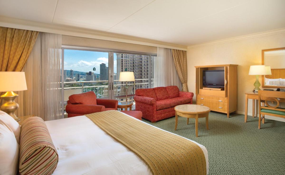 Waikiki Marina Resort at the Ilikai - Housity
