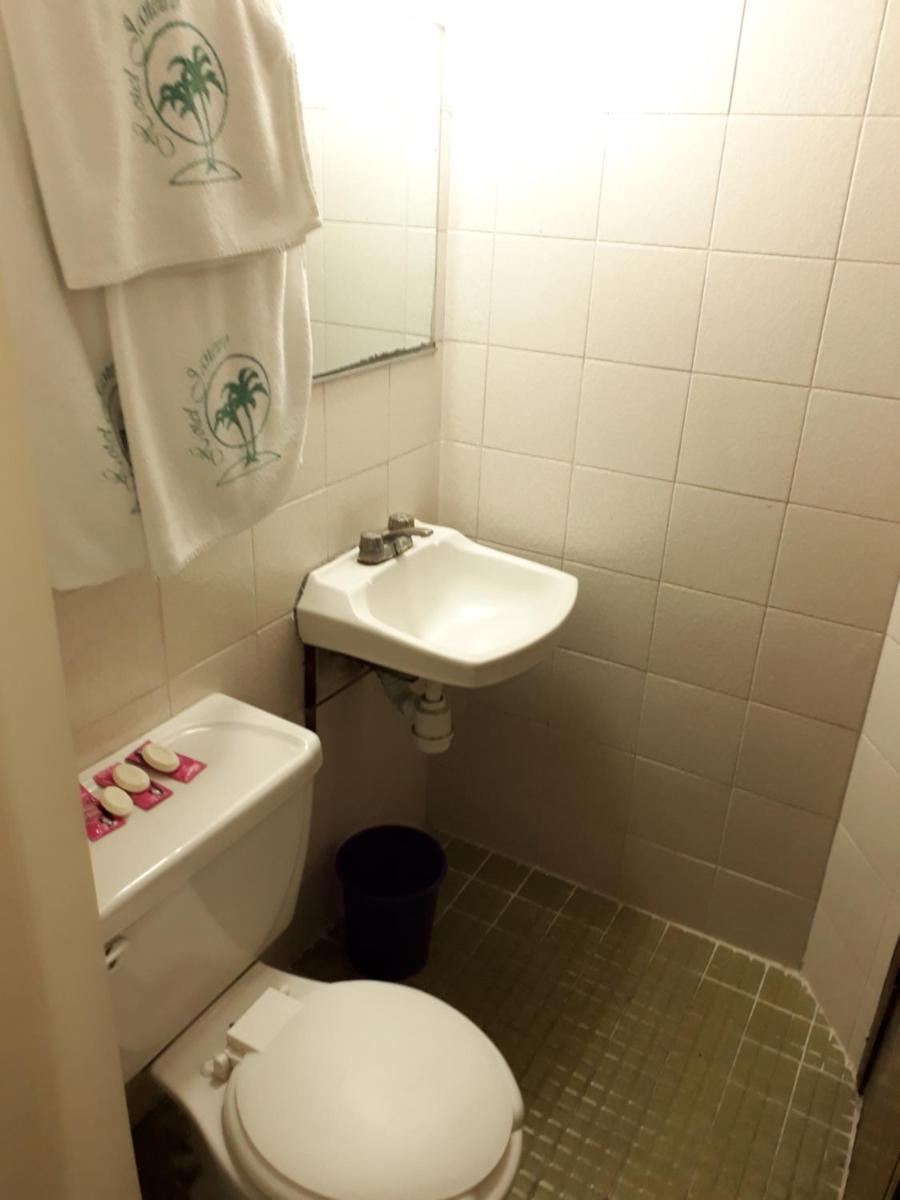 Hotel Janeiro - Housity