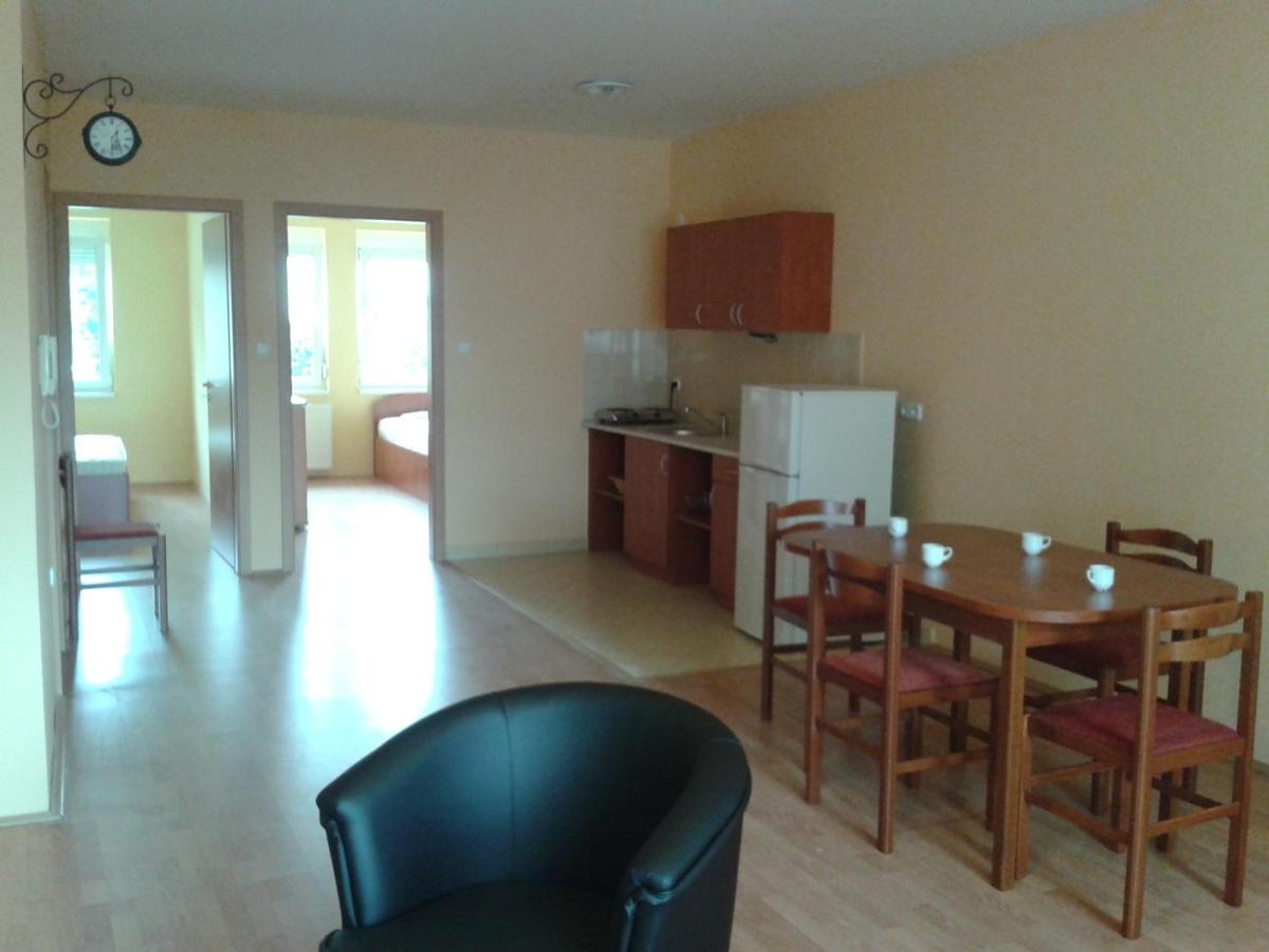 Suitetrails - Kotany Apartman