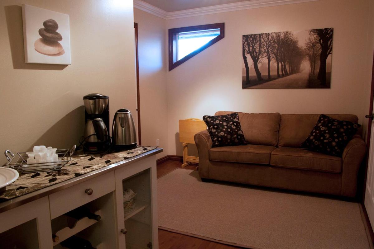 High Hopes Bed and Breakfast - Housity