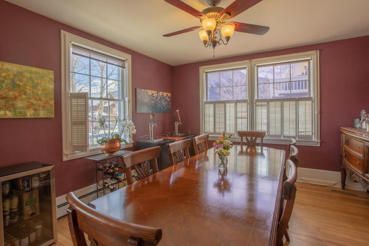 Purple Mountain Bed & Breakfast & Spa - Housity