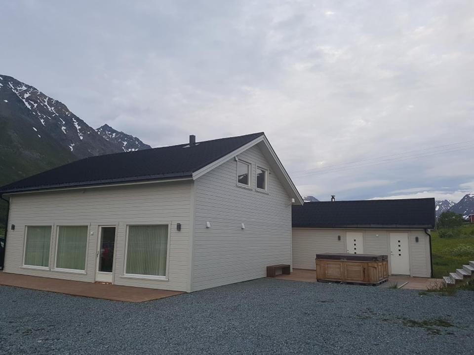 Lyngsalpan Cruise Lodge - Storgalten - Housity