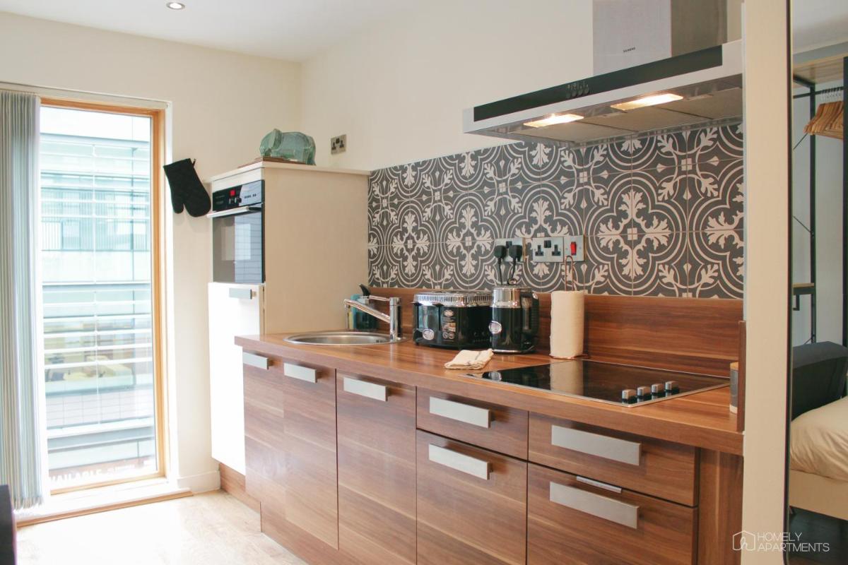 Homely Serviced Apartments - Blonk St - Housity