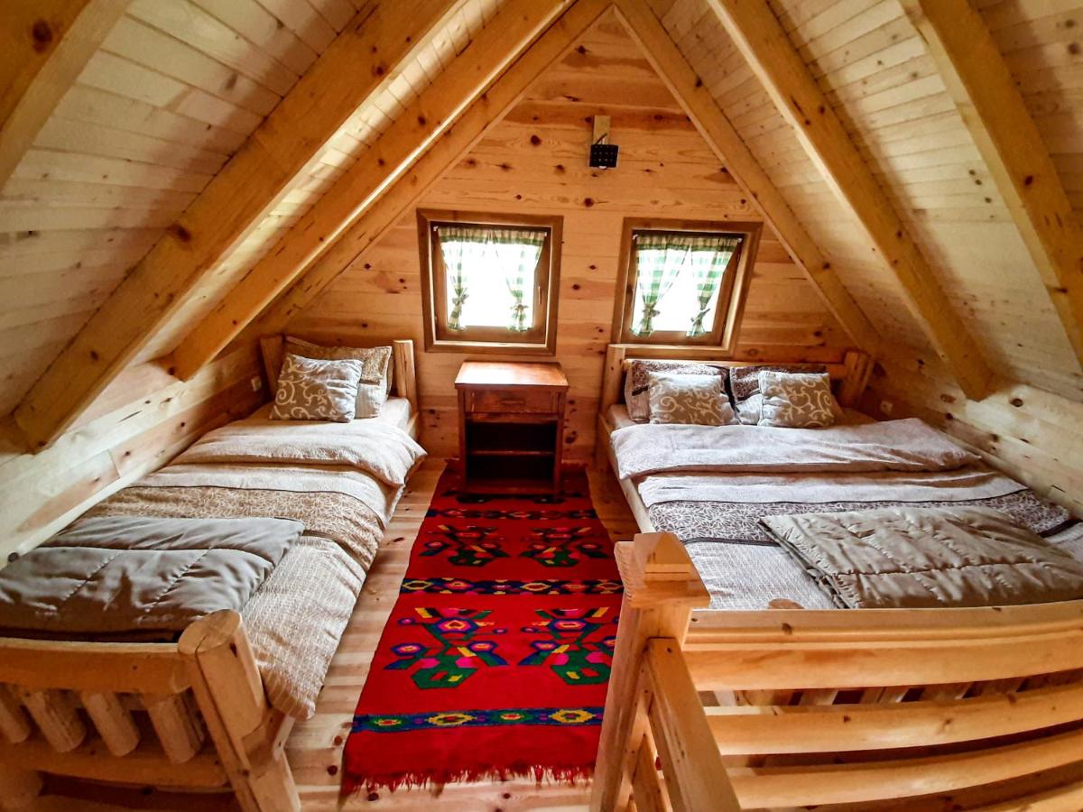 Sunny Hill Cabins Kolašin - Housity