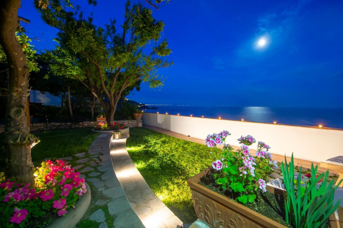 Villa Gaetano Praiano - Housity