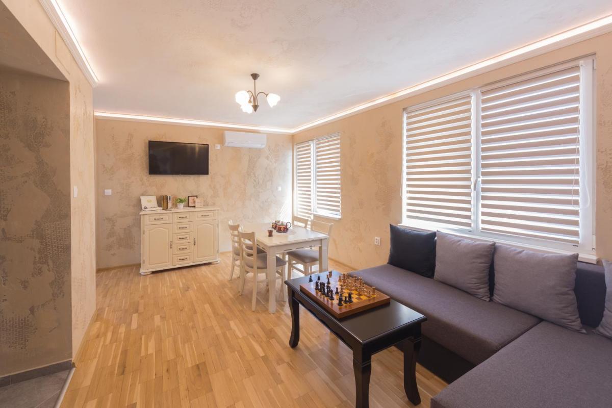Kosev Apartment - Housity