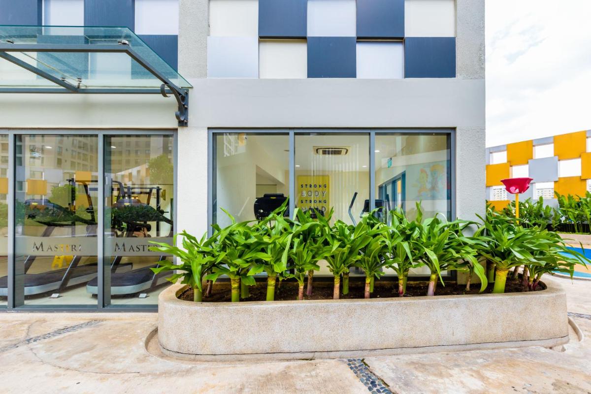 Ellie Hotel - Daily Housekeeping - Housity