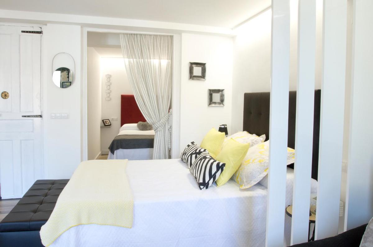 Acio Espumoso. Loft Casco Historico en Ourense - Housity