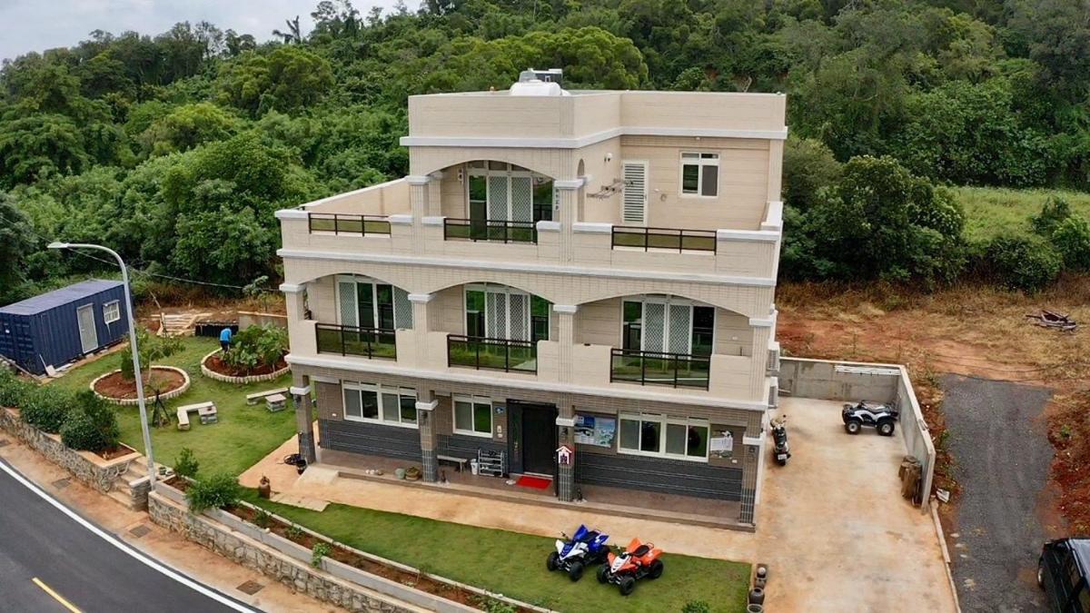 Yi Jia Men - Housity