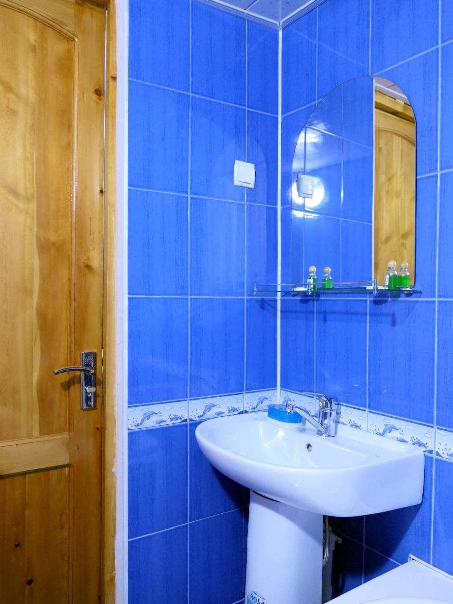 Boutique Hotel Parvina - Housity