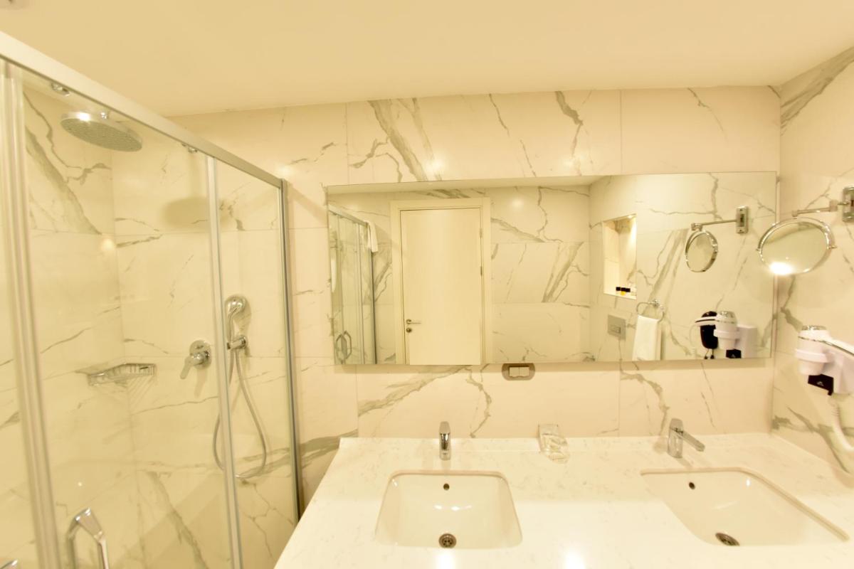Suitetrails - Capella Otel