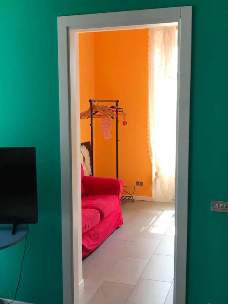 Sparkling Art Como - Housity
