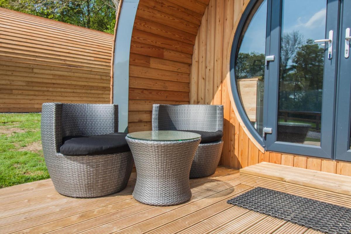 High Oaks Grange - Glamping - Housity