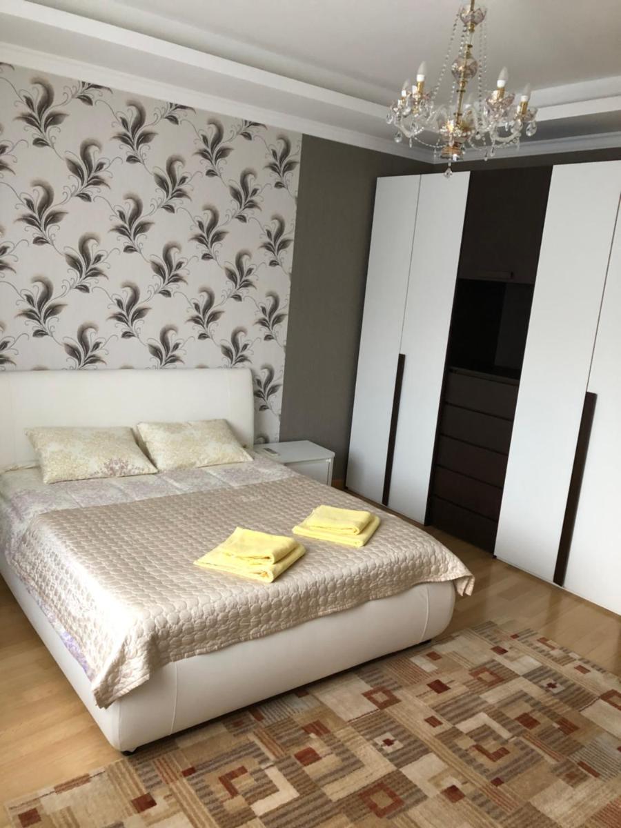 Coliseum Apartament Modern - Housity