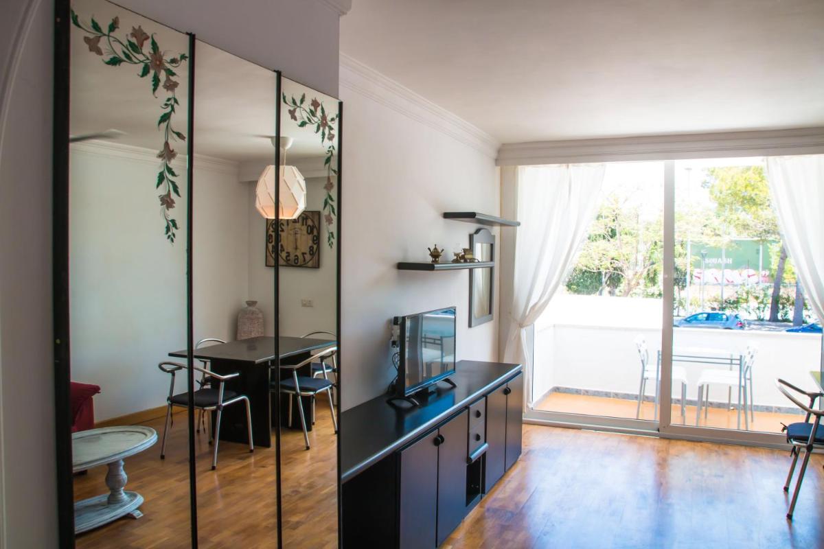 D’AGOSTA Beach Apartment - Housity