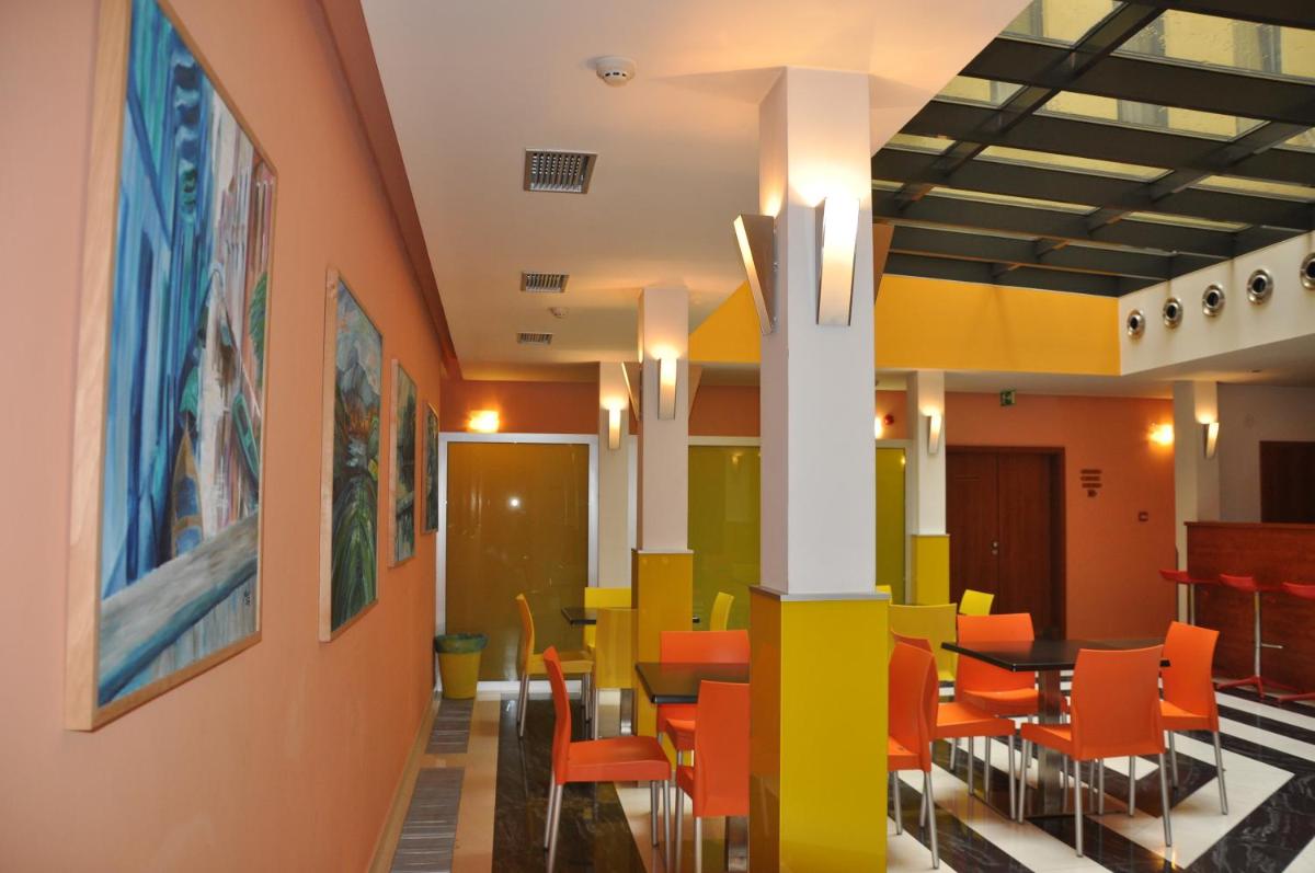 City Central De Luxe - Housity